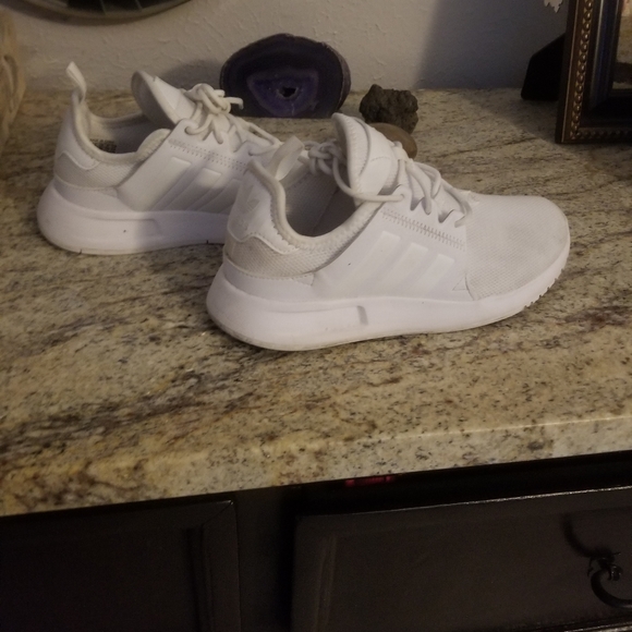 Adidas - Picture 3 of 4